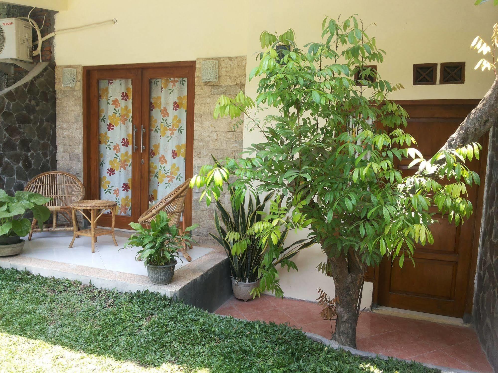 Beone House Jogja Hotel Kalasan ภายนอก รูปภาพ