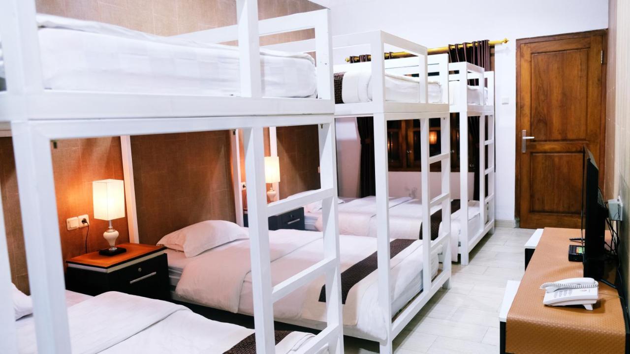 Beone House Jogja Hotel Kalasan ภายนอก รูปภาพ